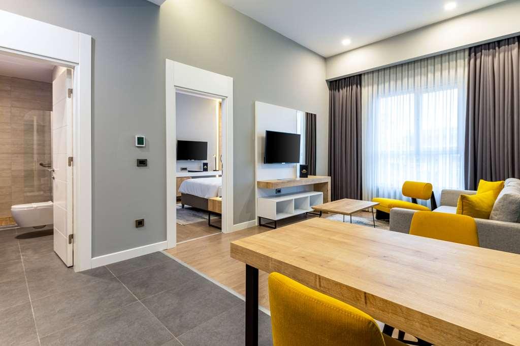 Days Inn & Suites By Wyndham Esenyurt Istanboel Kamer foto