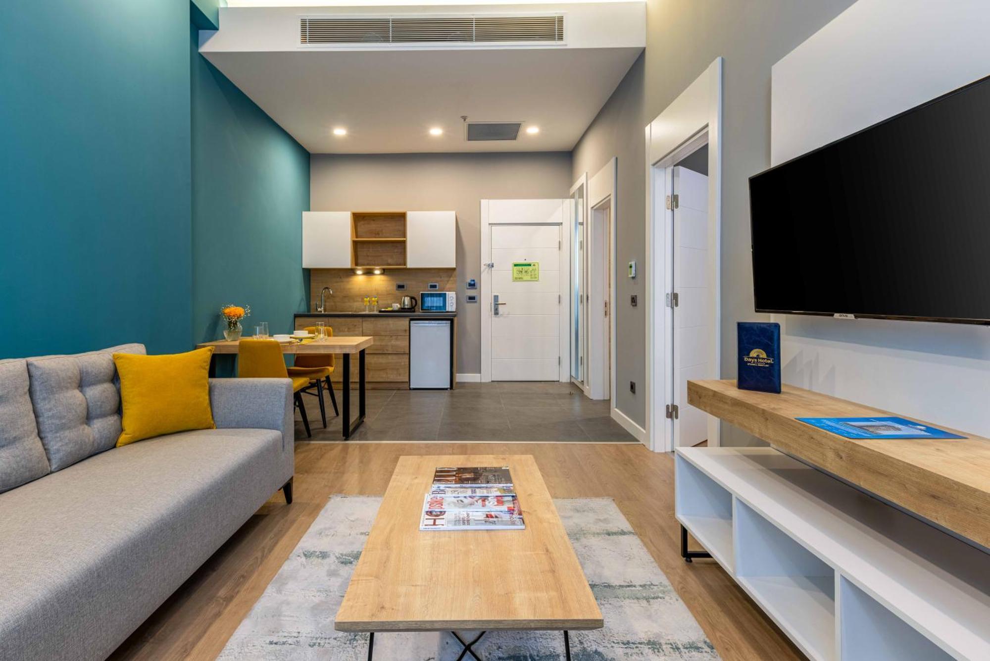 Days Inn & Suites By Wyndham Esenyurt Istanboel Buitenkant foto