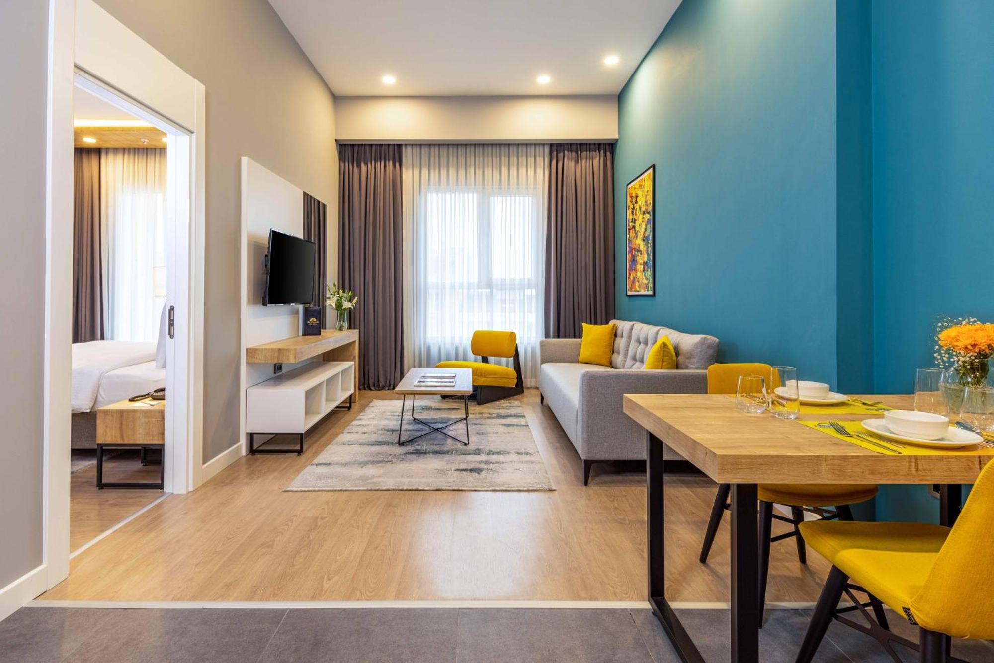 Days Inn & Suites By Wyndham Esenyurt Istanboel Buitenkant foto