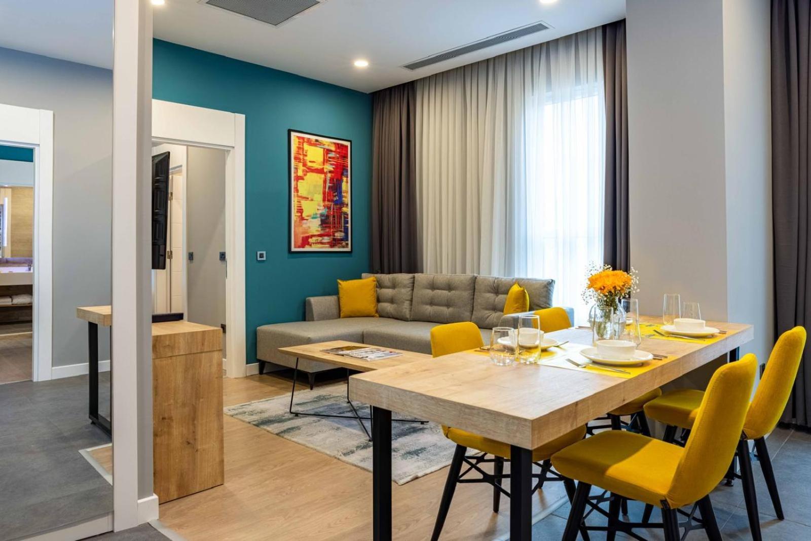 Days Inn & Suites By Wyndham Esenyurt Istanboel Buitenkant foto